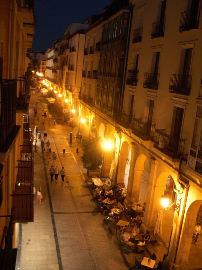 Apartamento Corazon De Portales Logrono Exterior photo